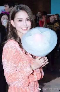 昆凌八卦,从清纯校花到巨星妻子，揭秘她的蜕变之路